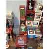 Image 3 : LOT OF VINTAGE COLLECTIBLE CHRISTMAS ORNAMENT BALLS LOT 3