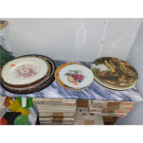 SHELF OF DECORATIVE PLATES