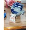 Image 2 : CUTE PIGGIE LOT 2