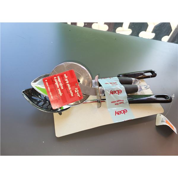 LOT OF 5 NEW KITCHEN UTENSILS LOT 11