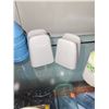 Image 4 : LOT OF 5 SALT AND PEPPER SHAKERS LOT 1