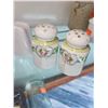 Image 5 : LOT OF 5 SALT AND PEPPER SHAKERS LOT 1