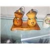 Image 2 : LOT OF SALT AND PEPPER SHAKERS + MISC LOT 7