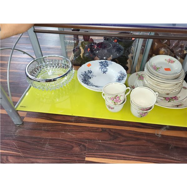SHELF OF CHINA, ETC (31 PIECES)