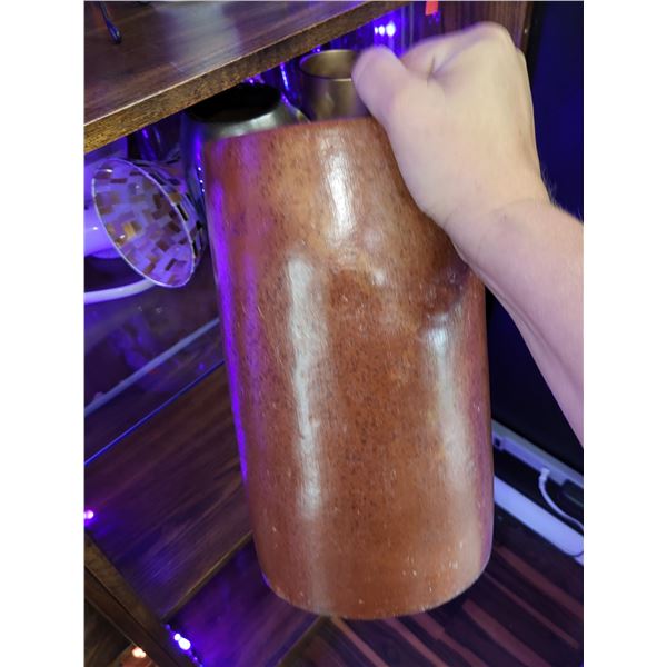 LARGE POTTERY VASE