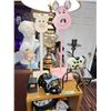 Image 1 : LOT OF PIG DECOR LOT 5 (TOP OF STAND)