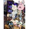 Image 3 : LOT OF PIG DECOR LOT 5 (TOP OF STAND)