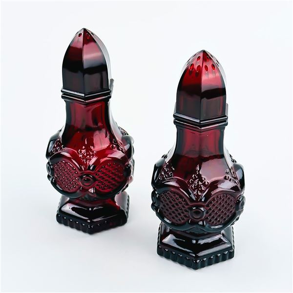 VTG AVON CAPE COD RUBY RED SALT & PEPPER SHAKERS