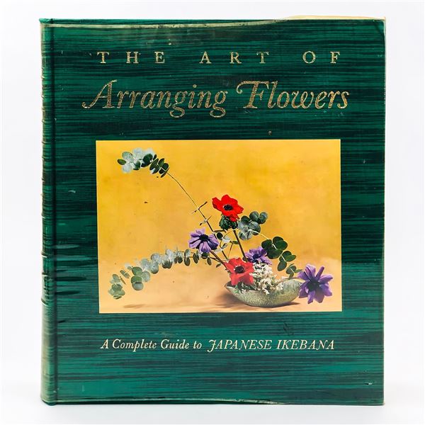 SHOZO SATO - ARRANGING FLOWERS JAPANESE IKEBANA