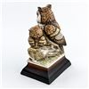 Image 5 : CERAMIC PORCELAIN HORNED OWLS FIGURINE STATUE