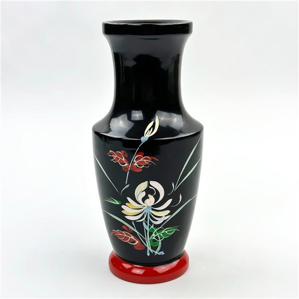 HANDCRAFTED WOODEN LACQUER FLORAL THEME VASE