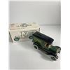 Image 3 : 1923 Chevy Half Ton Truck Bank in Original Box