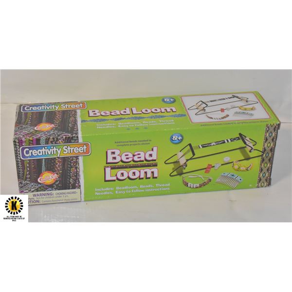 CRAFT BEAD LOOM IN BOX-ESTATE