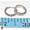 Image 1 : 10 MM CLEAR STONE EARRINGS STAMPED 925