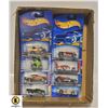 Image 1 : 8 NEW HOT WHEELS