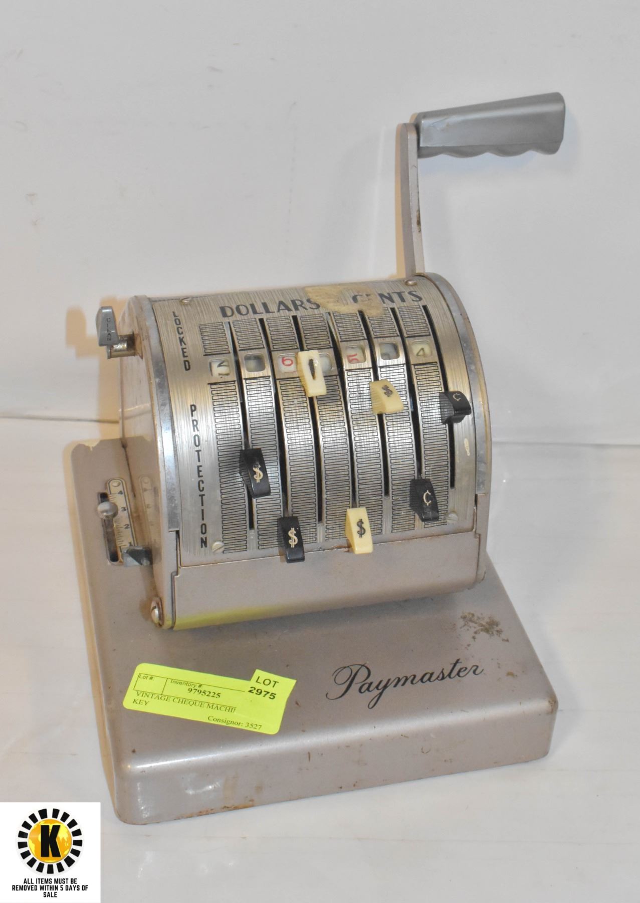 VINTAGE CHEQUE MACHINE WITH KEY