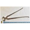 Image 1 : VINTAGE HORSE HOOF TRIMMING FARRIER TOOL