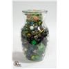 Image 1 : VINTAGE JAR OF MARBLES