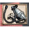 Image 1 : SHARK 600WATT HAND VACUUM 16' CORD,
