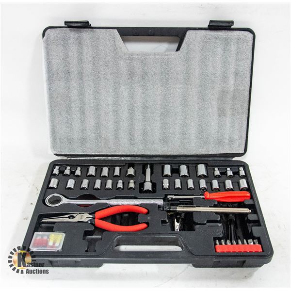 AUTOSHOP MECHANIC TOOL SET