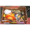 Image 1 : BOX OF MISCELLANEOUS TOOLS