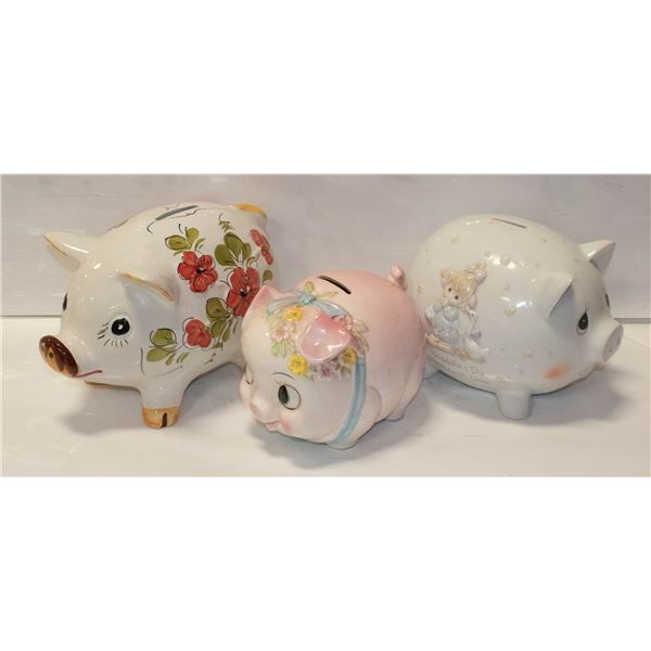 LOT OF 3 PIGGY BANKS