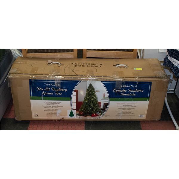 7.5' PRE-LIT BAYBERRY SPRUCE HOLIDAY TREE