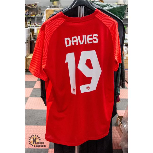 DAVIES TEAM CANADA SOCCER JERSEY XL