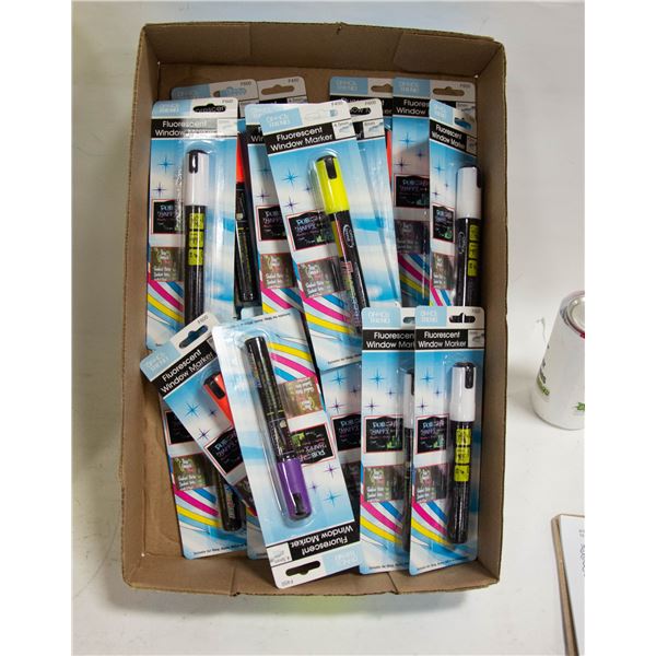 FLAT OF 16 FLUORESCENT WINDOW MAKERS