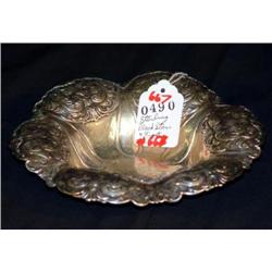 STERLING BLACK STAR AND FROST 8" DISH