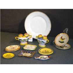 PLATE LOT WITH QUIMPER DISHES AND ITALIAN POTTERY,