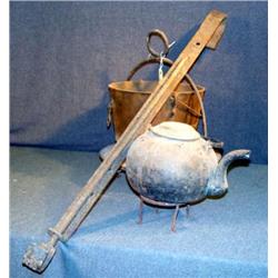 METAL FIREPLACE ITEMS INCL ADJUSTABLE TRAMMEL, IRO