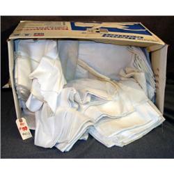LARGE LOT LINEN TABLECLOTHS AND NAPKINS