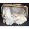 Image 1 : LARGE LOT LINEN TABLECLOTHS AND NAPKINS