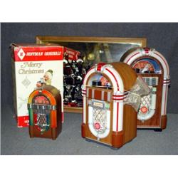 LOT 3 JUKEBOX RADIOS AND CHRISTMAS MUSIC BOX