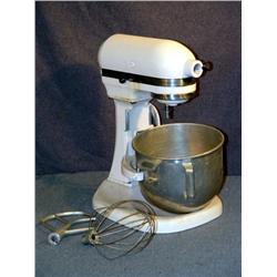KITCHEN-AID MIXER