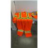 Image 2 : 3 NEW CONDOR HIGH VIS OVERALLS SIZE 56