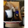 Image 2 : 2 BOXES OF EXTENTION CORD, SHEARS, SLINGS AND MORE