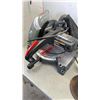 Image 8 : BLACK AND DECKER HEAVY DUTY ANGLE GRINDER WITH CRAFTSMAN COMPOUND MITER SAW BOTH WORKING
