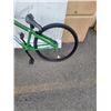 Image 2 : FOREST GREEN NO NAME BIKE
