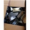 Image 2 : CASE OF 300 NEW FENCE CLIPS