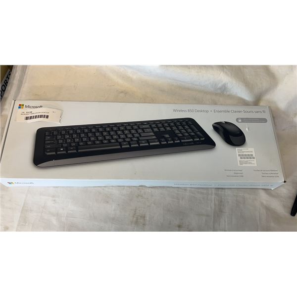 MICROSOFT WIRELESS 850 DESKTOP KEYBOARD AND MOUSE SET TESTED AND WORKING - RETAIL $49