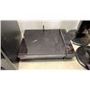 Image 8 : SAMSUNG HOME THEATER SYSTEM WITH BLURAY PLAYER NO CORD, 4 TOWER SPEAKERS AND SUB WORKING