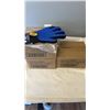 Image 1 : 3 CASES OF WAHL CURVED SLICKED BRUSHES AND NEW WAHL DE-SHEDDING GLOVE
