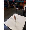 Image 2 : ADJUSTABLE GUITAR STAND