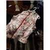 Image 2 : 4 LADIES VESTS