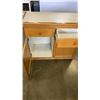 Image 2 : 2 DRAWER 2 DOOR SERVER