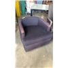 Image 2 : 4 PC TUB CHAIRS AND ARMCHAIRS