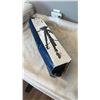 Image 2 : INSIGNIA 58" LIGHTWEIGHT TRIPOD