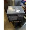 Image 2 : BELLA PRO SERIES 6 QUART AIR FRYER WITH TOUCH SCREEN - TESTED WORKING - RETAIL $219